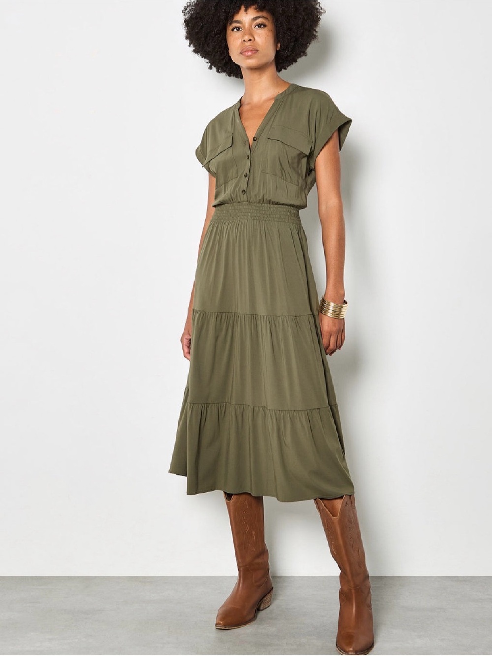 APRICOT Olive Green Tiered Midi Shirt ๐